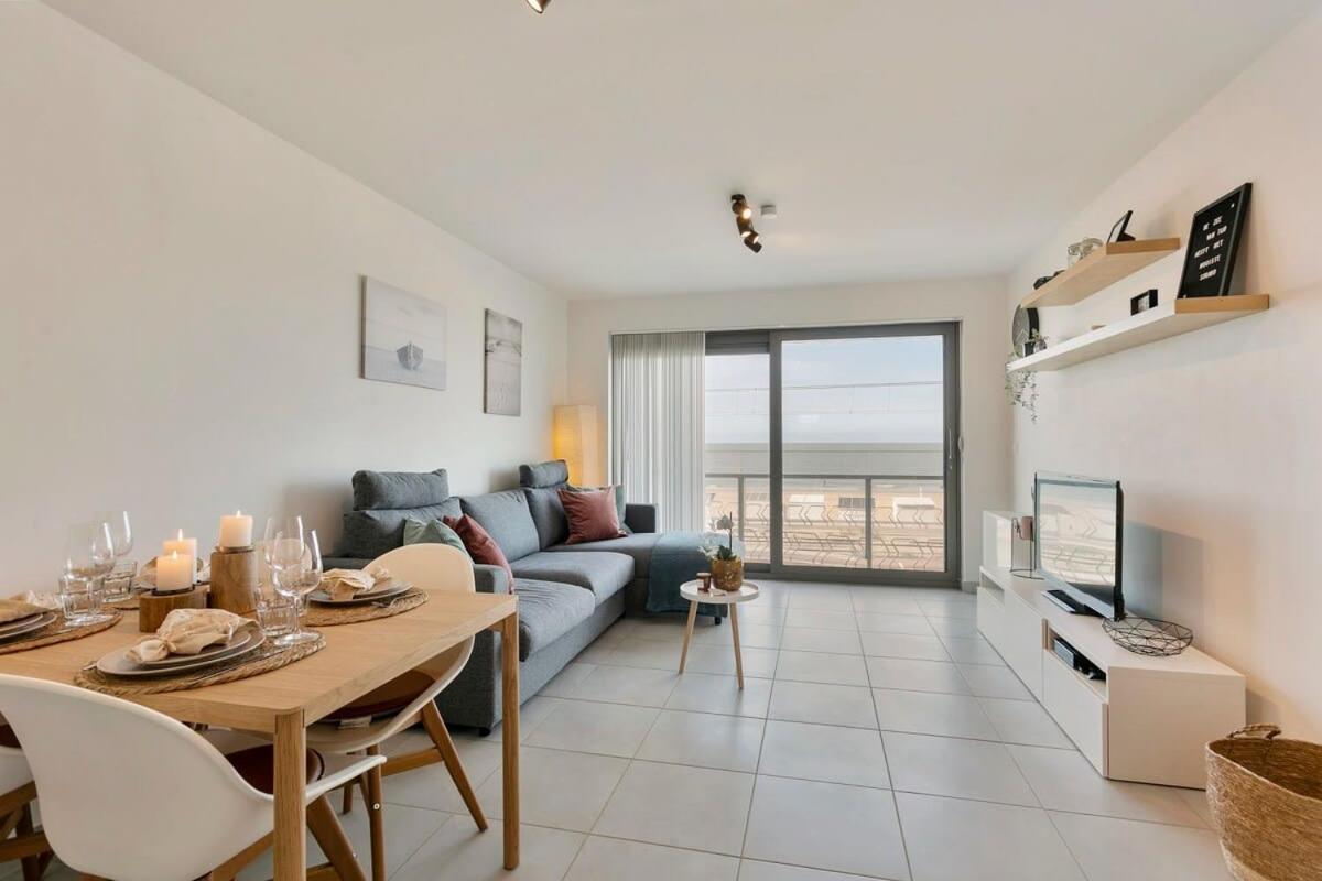 Huswell - Cosy Apartment With Amazing Beach View Οστένδη Εξωτερικό φωτογραφία